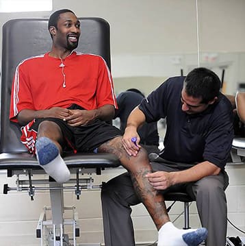 David Reavy treating 3-time NBA All Star Gilbert Arenas